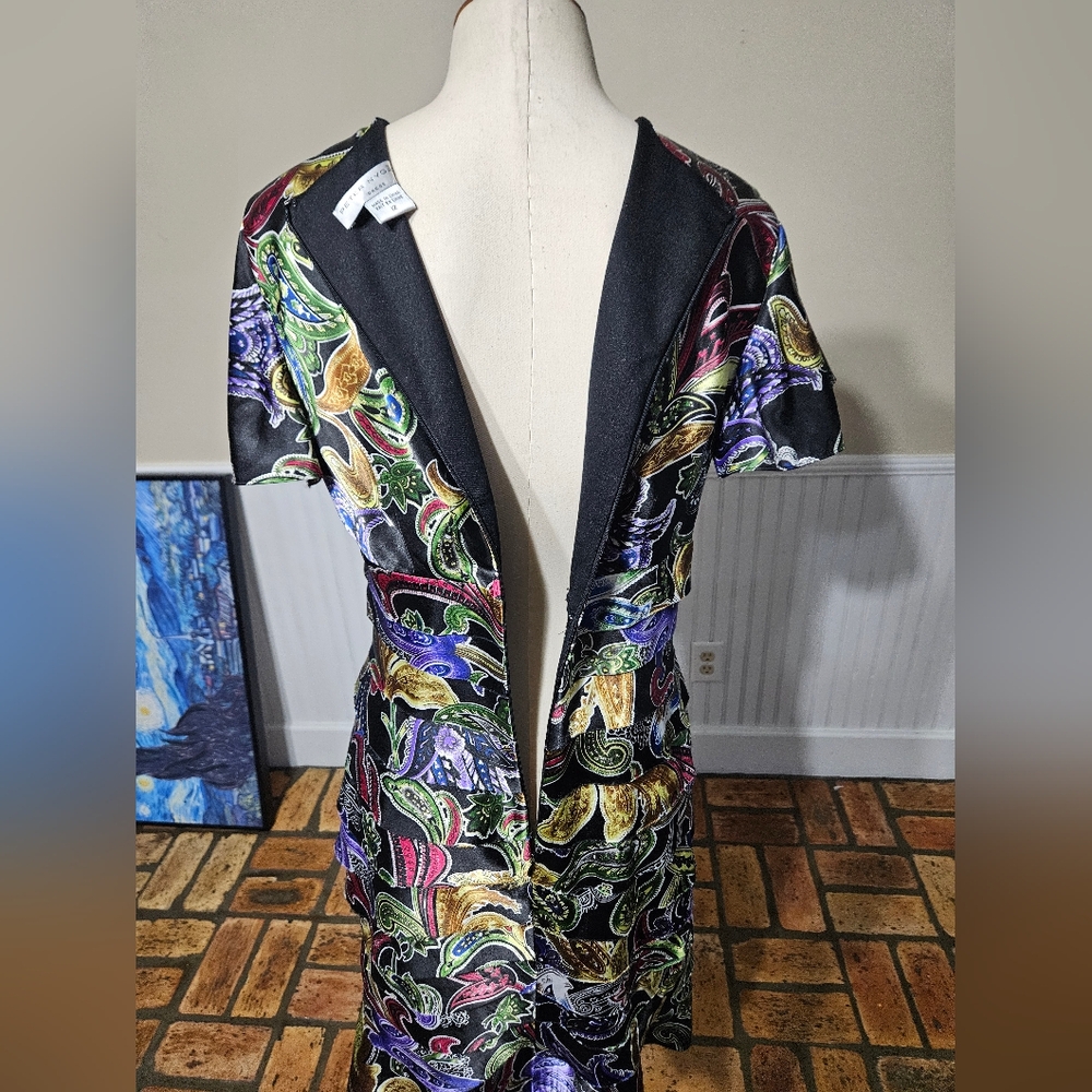 Peter Nygard Dress Paisley Print on Black, Faux Wrap Bodice V-Neck Dress, 12 - Picture 6 of 12